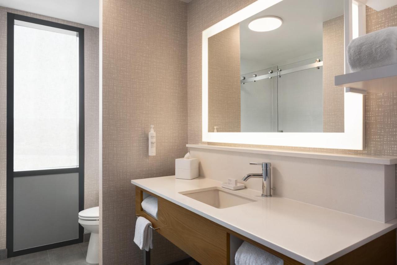 Hampton Inn & Suites San Mateo-San Francisco Airport Экстерьер фото